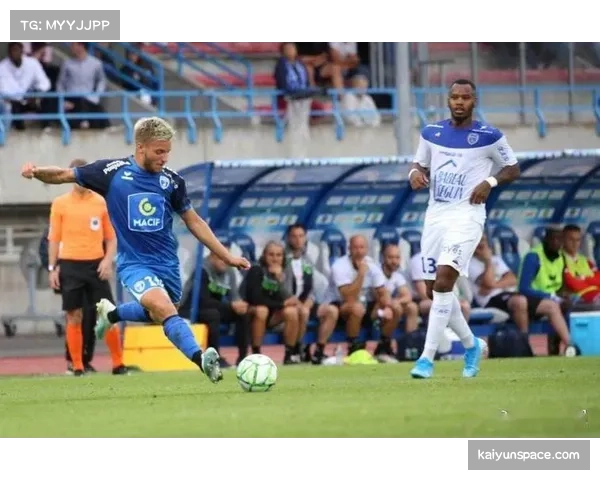 实时：勒阿弗尔变阵五后卫应对里尔攻势，半场射门比1-9